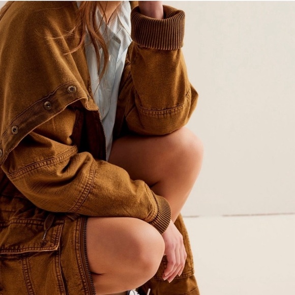 We The Free Surplus Future Parka XL NWOT - Picture 6 of 12